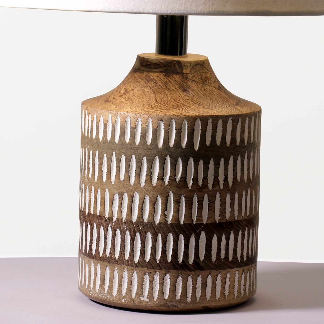 Naybu Straight Table Lamp by homeblitz.in