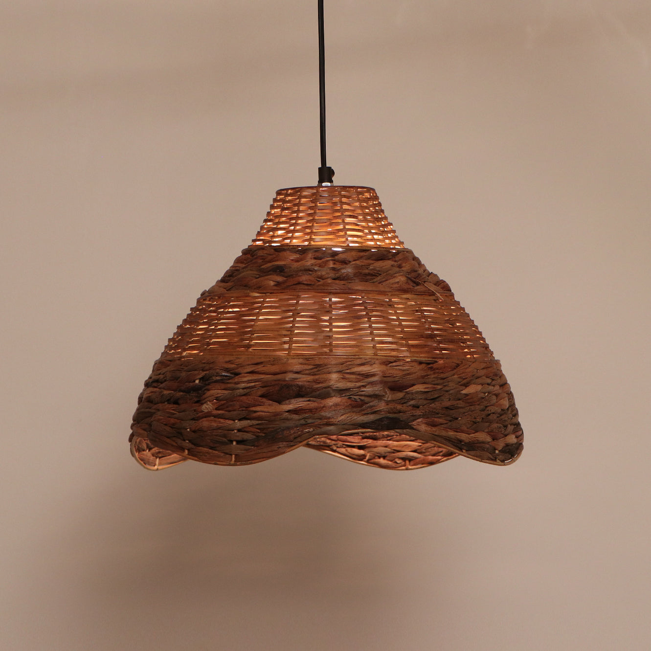 Tukani Oval Hanging Lamp by homeblitz.in